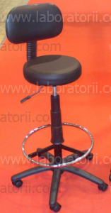 Стул с регулируемой высотой для столов низких и высоких с кольцевой опорой для ног